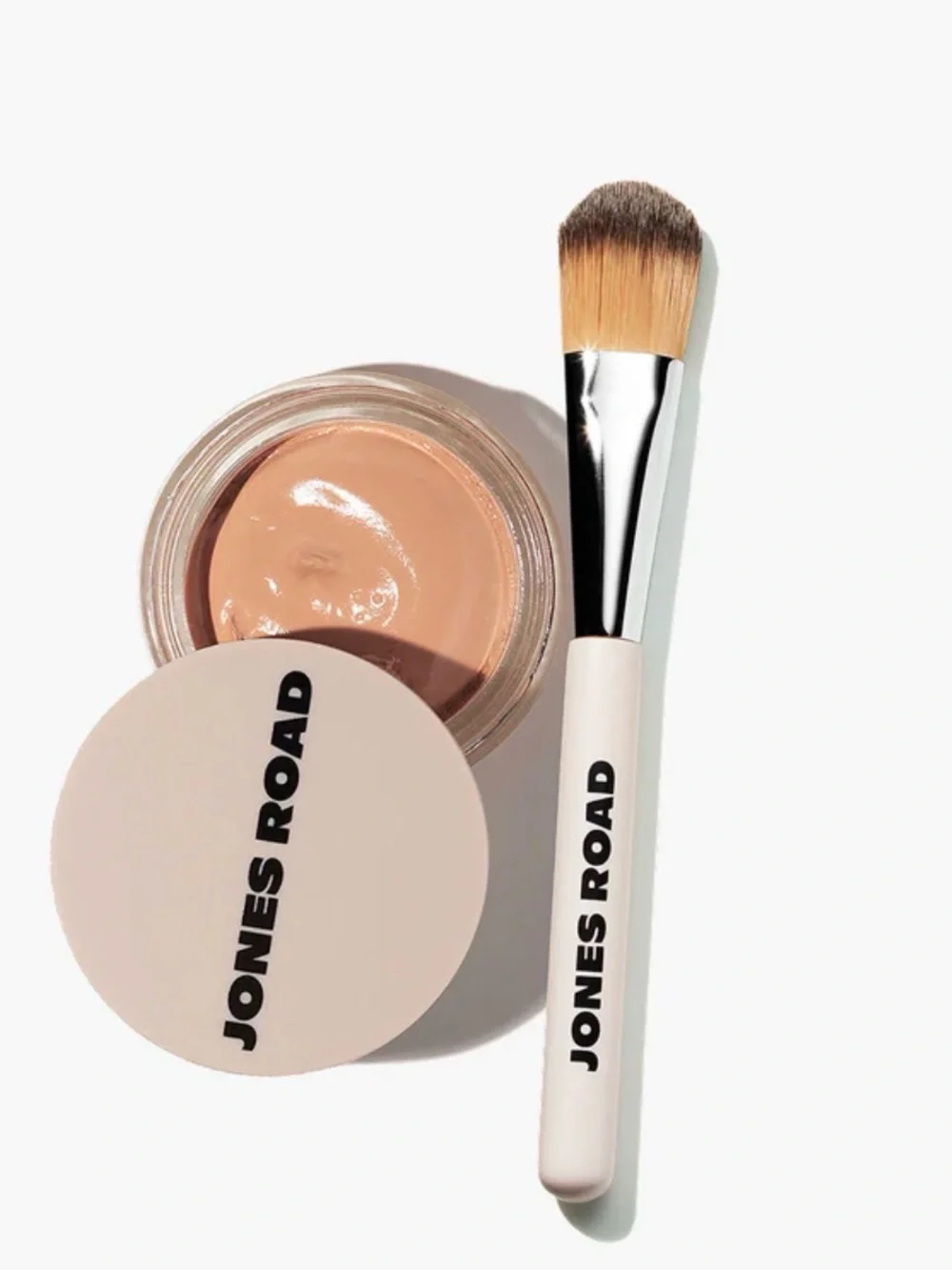 Jones Road The Skin Brush Full Size Makeup Foundation Brush by Bobbi Brown